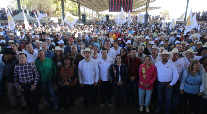 Más de 3,500 cebaderos del Altiplano refrendan respaldo al gobierno de Julio Menchaca
