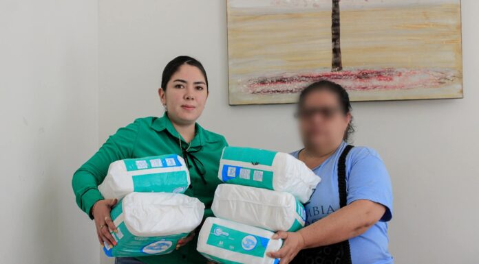 DIF Atotonilco de Tula y Estatal entregan paquetes a familias vulnerables