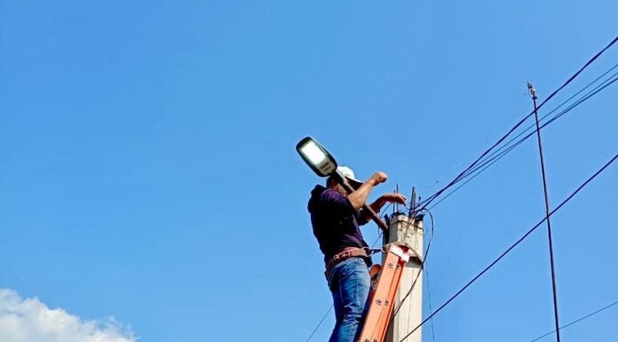 Espacios más iluminados para las familias de Tepetitlán