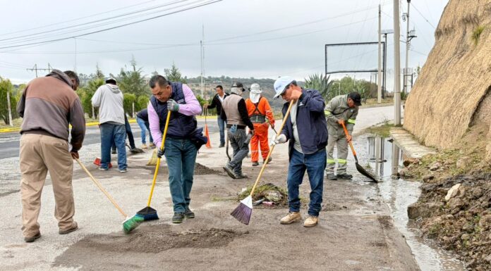 Realizan jornada de mejoramiento urbano en acceso principal de Tepeji del Río