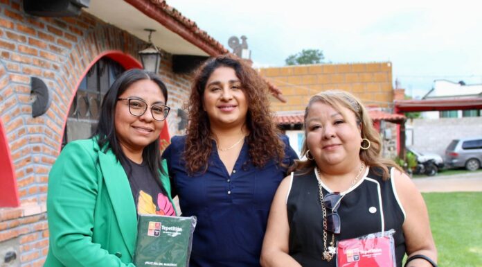 Más de 150 docentes son homenajeados por el Gobierno Municipal de Tepetitlán
