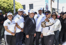 Menchaca entrega Ciudad Deportiva