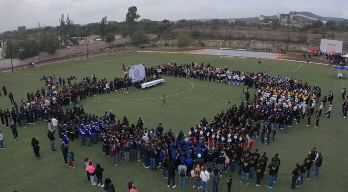¡IMPRESIONANTE! Más de 2 mil personas vibraron con el VII Abierto de Bandas de Guerra “Tierra de Gigantes”