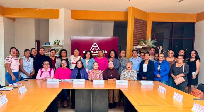 Claudia Sandoval anuncia inversión de más de 2.7 millones de pesos para fortalecer la educación en Atitalaquia
