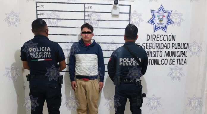 Detienen a un hombre por presuntos delitos contra la salud; sería responsable de robos a comercios en Atotonilco de Tula