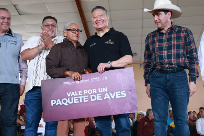 130826_GOBERNADOR_ENTREGA DE APOYOS_JUÁREZ HIDALGO_KS-3